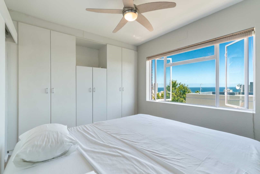 2 Bedroom Property for Sale in Sea Point Western Cape